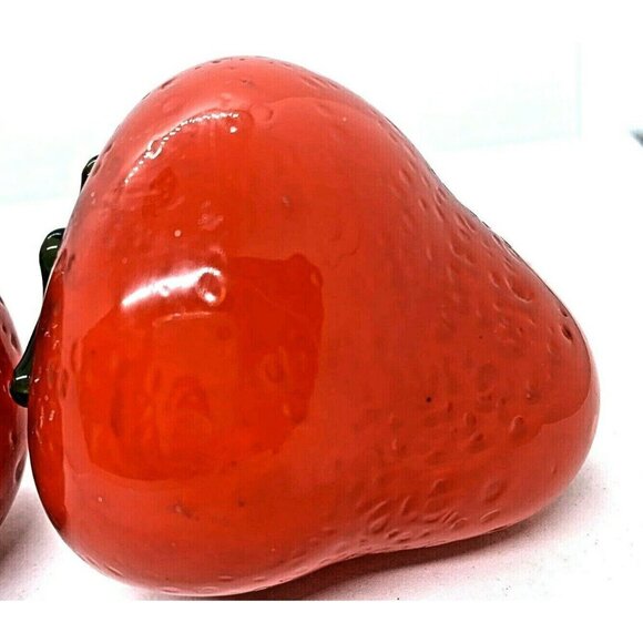 Handblown Strawberries Large Art Glass Paperweights MCM Prop Decor Photos VTG - Picture 3 of 12